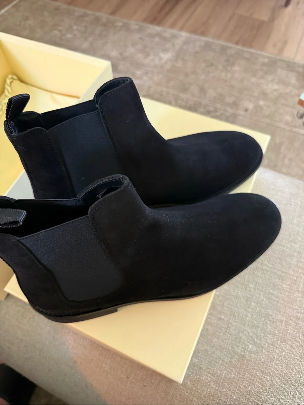 New Men’s Black Suede Axel Arigato Chelsea Boots - 10